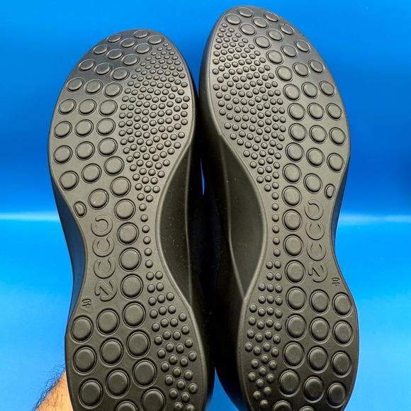 Ecco Soft 7 Wedge Soft Shoes Women's Size US 9 Blue Waterproof Slip On Round Toe - Picture 7 of 9